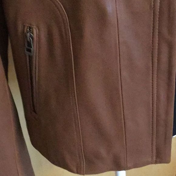 - Hilfiger Jacket, Arley Leather - Picture 5 of 8